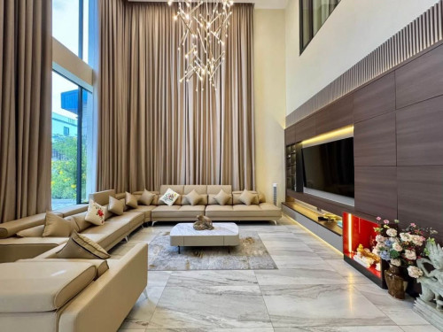 5+1 Bedroom Pool Villa for Rent in Phnom Penh Thmey