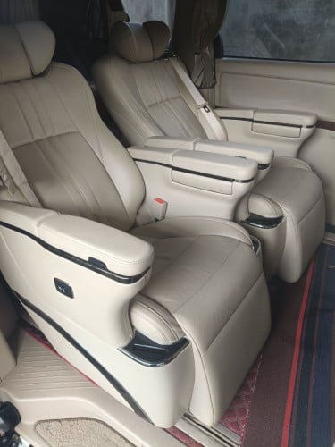 ជួលក្នុង១ថ្ងៃ 7 seats VIP car for rent with direct owner!