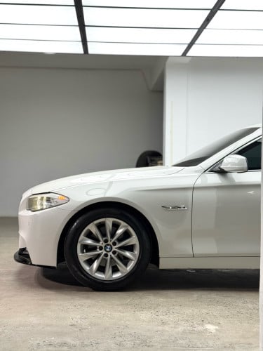 Bmw M5 body ថ្នាំ​សុីន​មួយ​ជុំ​