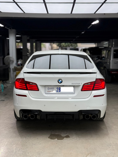 Bmw M5 body ថ្នាំ​សុីន​មួយ​ជុំ​
