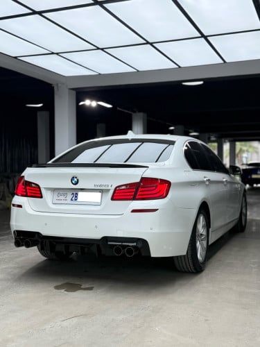 Bmw M5 body ថ្នាំ​សុីន​មួយ​ជុំ​