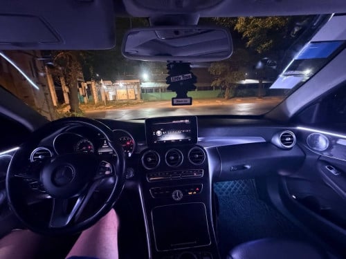 C300 4Matic ឡេីង កាង ប៉ាណាAMG
