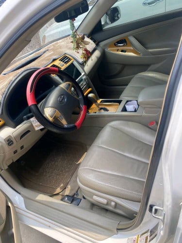 Camry Hybrid 2007 2Dកណ្ដាល