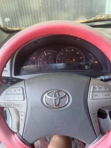Camry Hybrid Full ពេញ សាងបាន