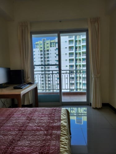 Cheap Price Condo 3 bedroom resale under market price at Camko city garden