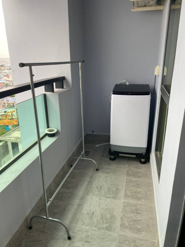 Condo UK 271 two bedroom urgent sell