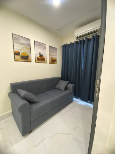 Condo UK 271 two bedroom urgent sell