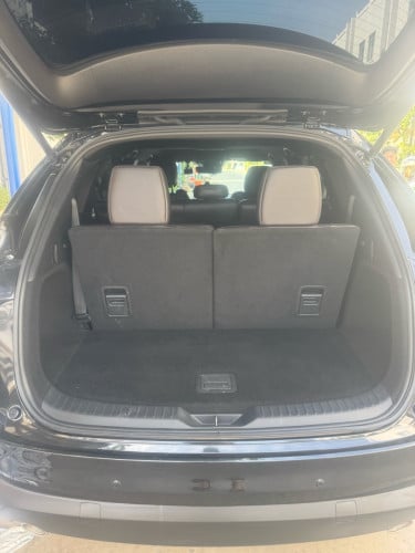 ជួល Family car rent (7 seats) with direct owner!
