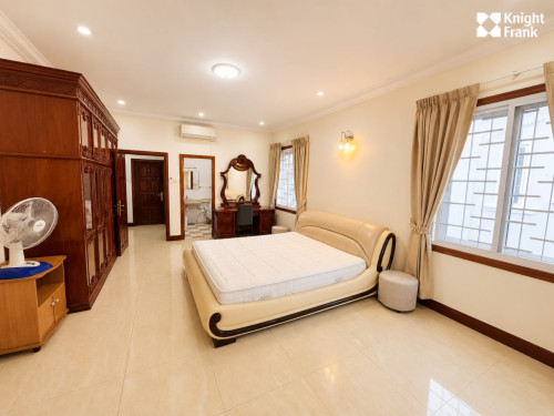 FOR LEASE 📍 BKK1 3BR + 1 Maid | 3BTR + 2 Restrooms 💰 Rental Price: $2,200/month