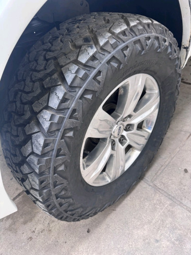 Ford F150 2016 urgent លក់បន្ទាន់ ម្ចាស់ដើម