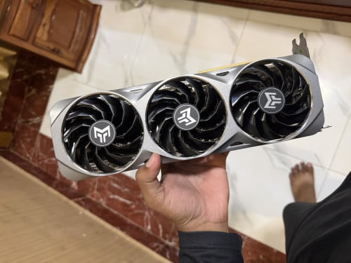 Galax RTX 4070 ti Super 16G ចរចារបាន