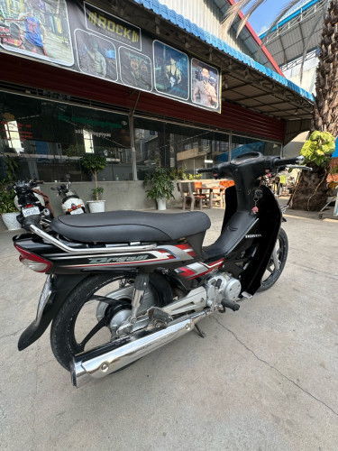 Honda Dream c125 Year 2010