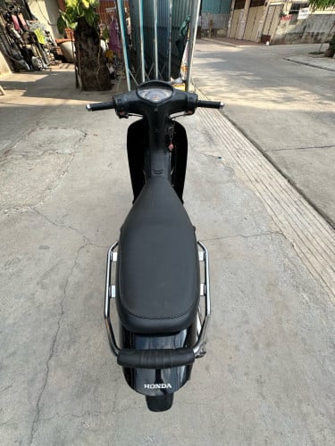 Honda Dream c125 Year 2010