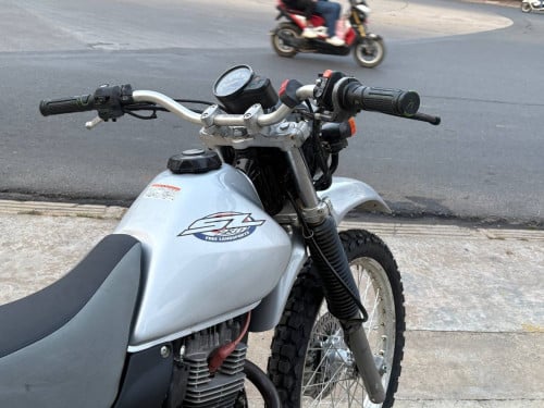 Honda sl 230cc