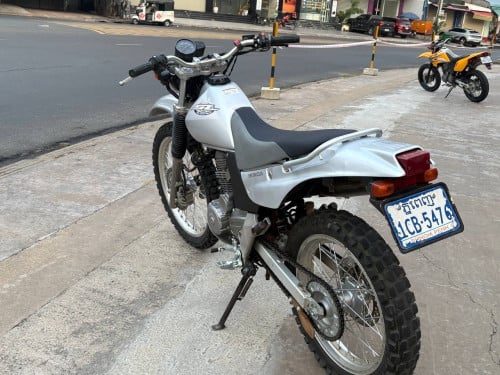 Honda sl 230cc