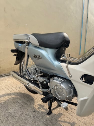 HONDA SUPER CUB 110ឆ្នាំ2012(ក្រដាស់ពន្ធ)