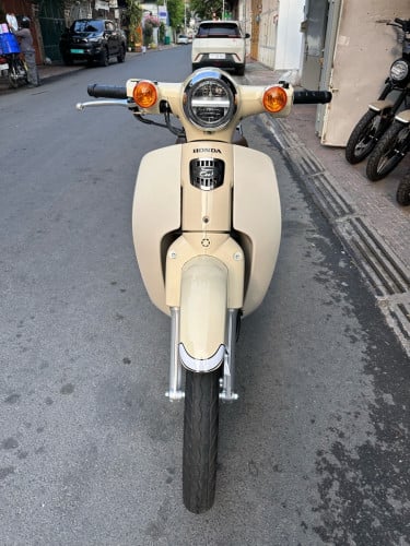 Honda SuperCub110(ABS) ជប៉ុនឆ្នាំ2024ក្រដាស់ពន្ធ