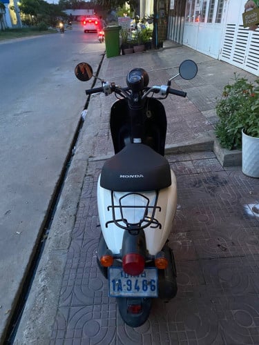 Honda today FI $250 no ID card