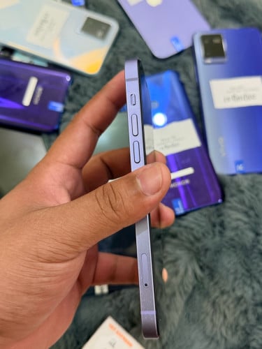 iPhone 12/ 64G Display LLA