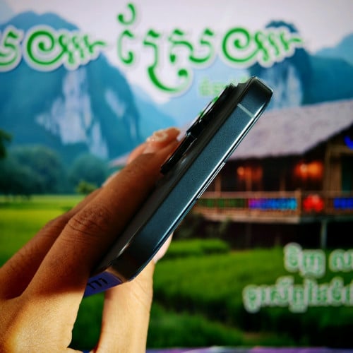 iPhone 16 Pro Max (វ៉ៃដូរបាន)មានធានាច្បាស់លាស់ត្រឹមត្រូវ