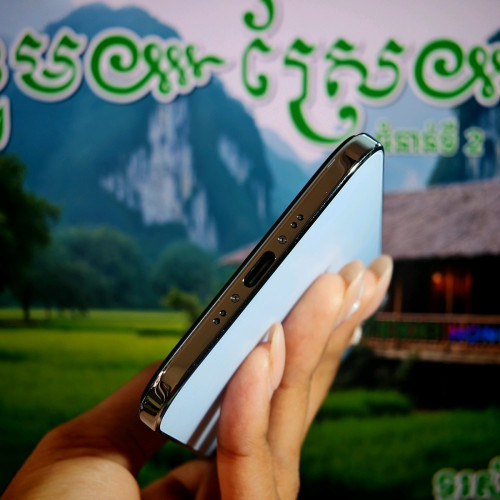 iPhone 17 Ari (វ៉ៃដូរបាន)មានធានាច្បាស់លាស់ត្រឹមត្រូវ