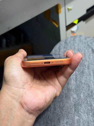 iPhone 17 Pro 256g Sim 2 99%