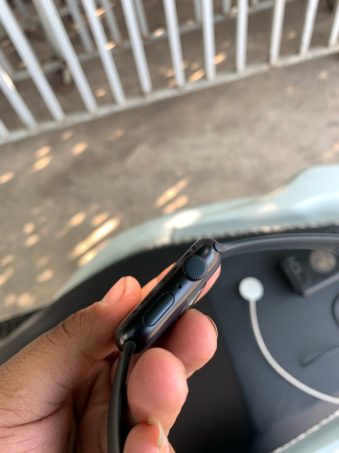 iwatch SE2-44m(2024) សុំណុំ​ខ្ចី​ មាន​ឆ្នាំង​សុីន​ ខ្សែ​សុីន​
