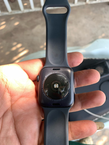 iwatch SE2-44m(2024) សុំណុំ​ខ្ចី​ មាន​ឆ្នាំង​សុីន​ ខ្សែ​សុីន​