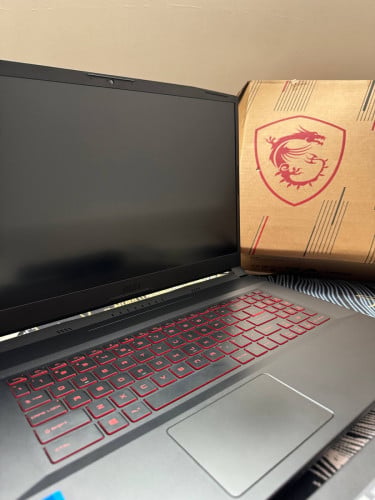 Katana Katana GF76 11UD (Gaming)  i7-11800H, 3050Ti, 16GB
