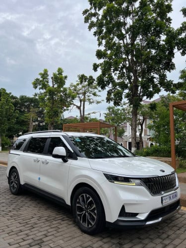 Kia calnival 021 លក់28000ចចាឡានសាំងនៅភ្នំពេញ ស្លាក់លេខកម្ពុជាអាចប្តូរដាក់លេខថ្មីបាន