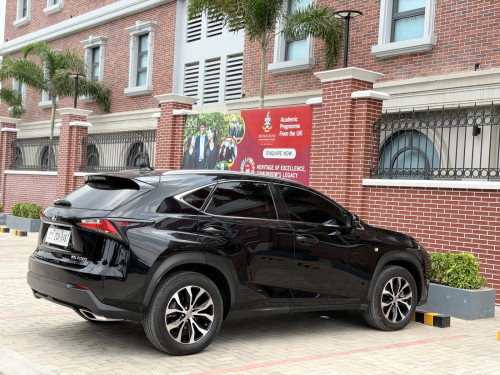 Lexus Nx200t 2016 Luxury up Fsport black