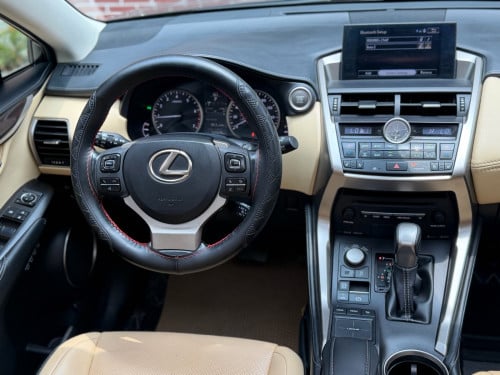 Lexus Nx200t 2016 Luxury up Fsport black