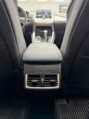 Lexus Nx200t F-sport