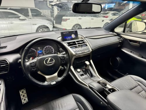 Lexus Nx200t F-sport