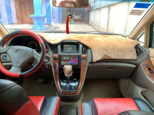 Lexus rx300 ឆ្នាំ 2000 ប៉ុង 2 សាំង+ហ្គាស តម្លៃ 8200$ ចរចារ☎️0964616221