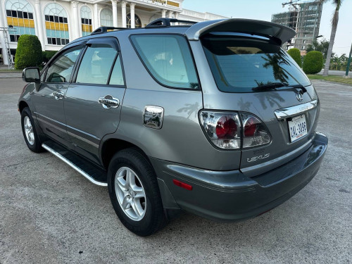 LEXUS RX300 Year 2003 4WD ថ្មីខ្លាំង
