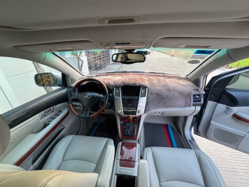 Lexus RX330 04 P2 គយរាក់ លក់បន្ទាន់