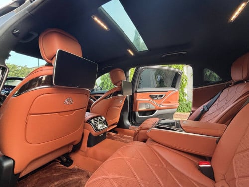 Mercedes Benz Maybach S480 2021