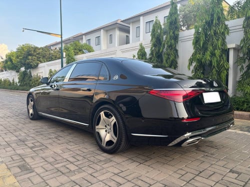 Mercedes Benz Maybach S480 2021