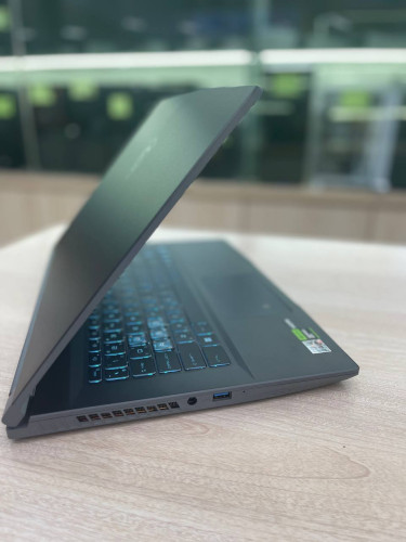 MSI Thin A15 CPU Ryzen 5-7535HS l RAM 8GB l SSD 512GB l VGA 2050 (Second Hand)
