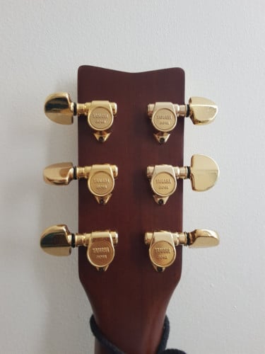 Original Yamaha Acoustic Guitar FG300D