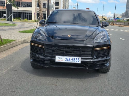 Porsche cayenne