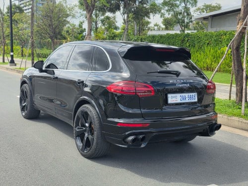 Porsche cayenne