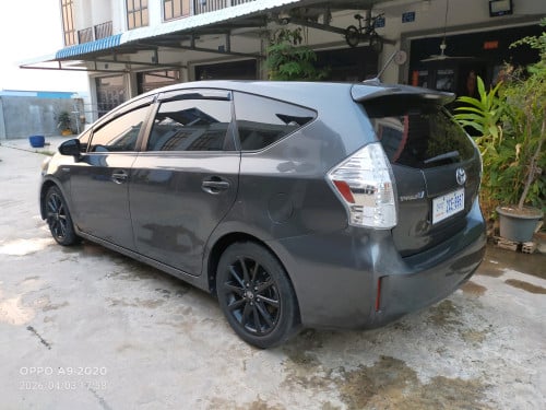 PRIUS V 012 Option 5 full(ពណ៌ប្រផេះ)កំដៅពូកសងខាង បាញ់ទឹកចង្កៀង គុជ3 ឡើងម៉ាញេអែនដ្រយ