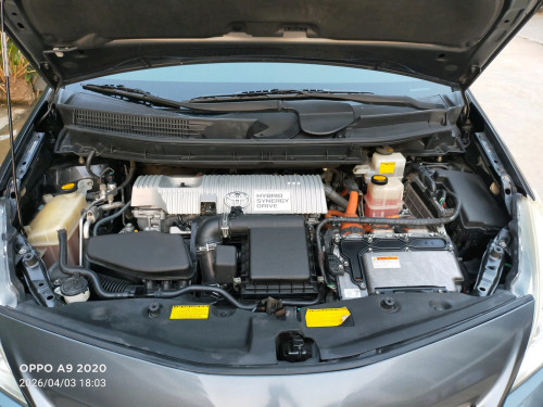 PRIUS V 012 Option 5 full(ពណ៌ប្រផេះ)កំដៅពូកសងខាង បាញ់ទឹកចង្កៀង គុជ3 ឡើងម៉ាញេអែនដ្រយ