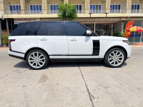 Range Rover Vogue 2014 Full កប់​ ទឹកថ្នាំសុីនមួយជុំ​ ធានាអោយថាថាឡានអត់ទោសឲ្យតែត្រូវតម្លៃត្រូវឡានហើយ