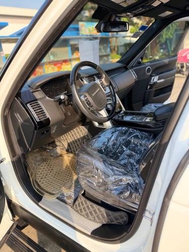 Range Rover Vogue 2014 Full កប់​ ទឹកថ្នាំសុីនមួយជុំ​ ធានាអោយថាថាឡានអត់ទោសឲ្យតែត្រូវតម្លៃត្រូវឡានហើយ
