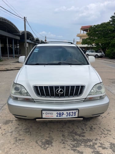 RX 300 01 P1 full option
