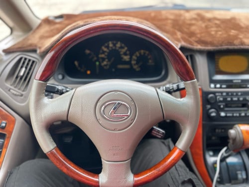 RX 300 01 P1 full option