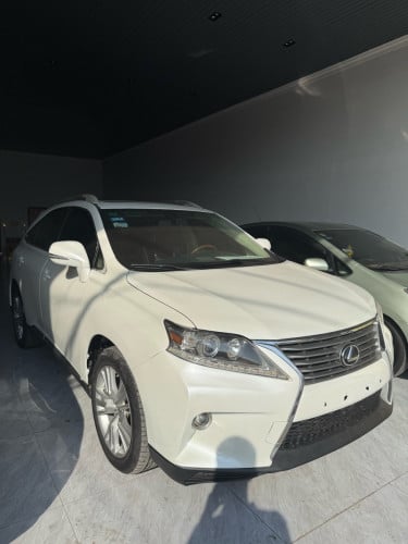 Rx350 ឆ្នាំ2010 ប្រភេទ(បង់ពន្ធក្នុងស្រុក)